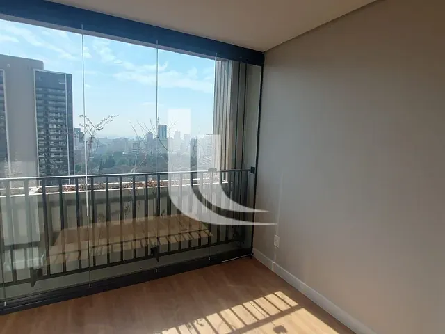 Apartamento 1 quarto e 1 banheiro, para alugar, no bairro Consolação em São Paulo