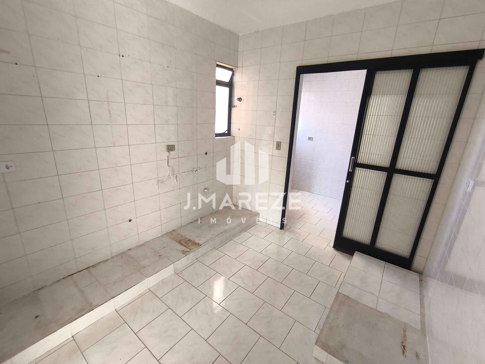 Apartamento à venda e aluguel com 3 quartos, 82m² - Foto 9