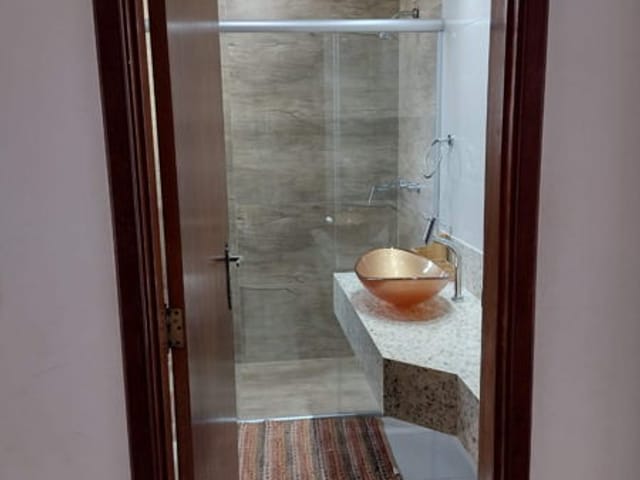 Foto do Apartamento - Edifício Floresta Negra, 3 Quartos, 2 Vagas, 217M², Centro, Londrina - PR | MARCOS BARROZO NEGÓCIOS IMOBILIÁRIOS