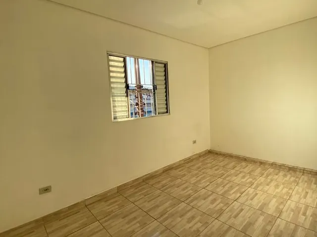 Apartamento 2 quartos e 1 banheiro, para alugar, no bairro Jardim das Flores em São Paulo
