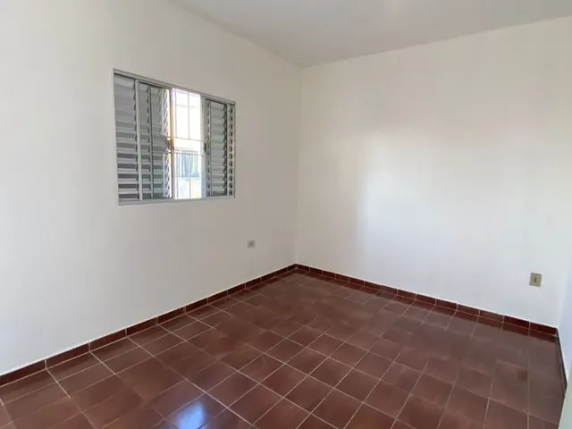 Apartamento 2 quartos e 1 banheiro, para alugar, no bairro Jardim das Flores em São Paulo