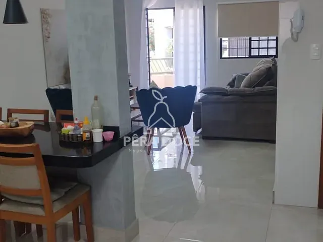Apartamento 3 quartos e 2 banheiros, à venda, no bairro Irmãos Soares em Uberaba