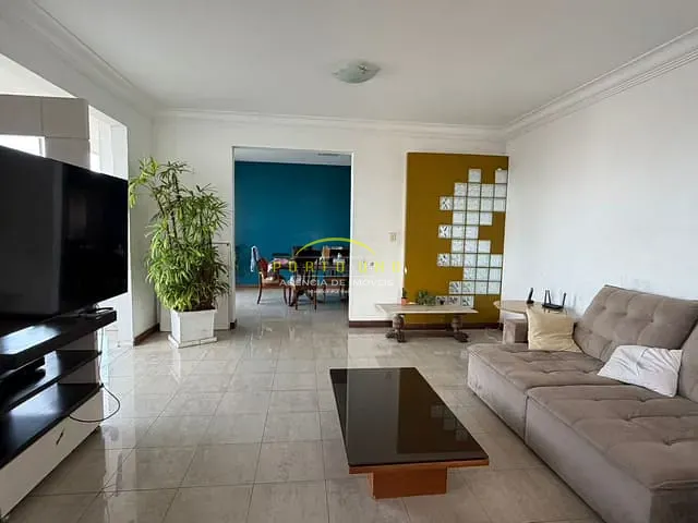 Apartamento com 280m² 4 quartos e 3 banheiros, à venda, no bairro Graça em Salvador