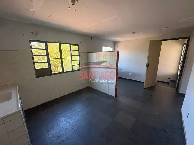 Kitnet 1 quarto e 1 banheiro, para alugar, no bairro Tavares em Santo Antônio de Pádua