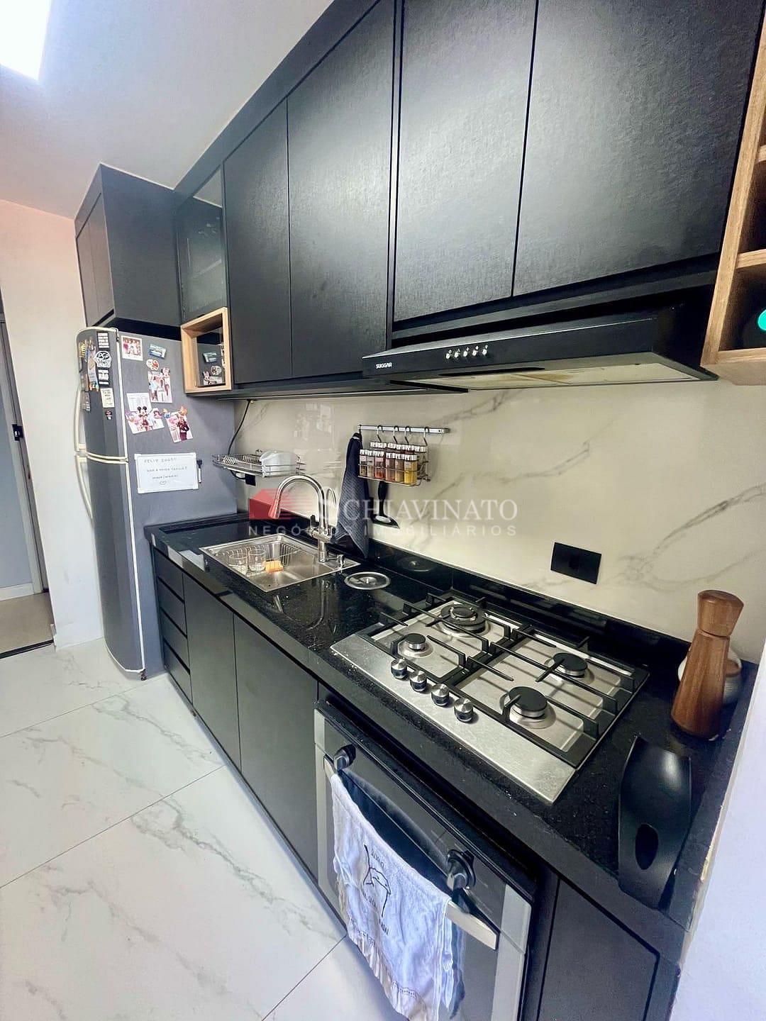 Apartamento à venda com 2 quartos, 65m² - Foto 4