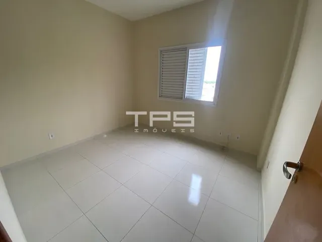 Apartamento com 44m² 2 quartos e 2 banheiros, à venda, no bairro Portal das Colinas em Guaratinguetá