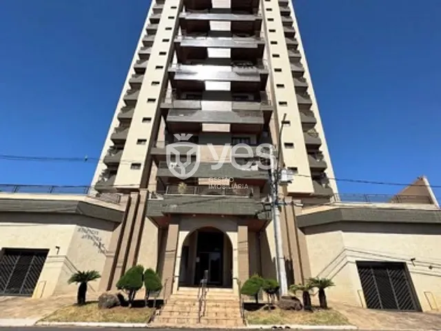 Apartamento 3 quartos e 3 banheiros, à venda, no bairro Centro em Araxá