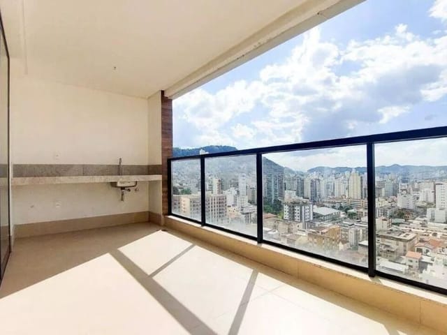 Apartamento 4 quartos e 6 banheiros, à venda, no bairro Granbery em Juiz de Fora