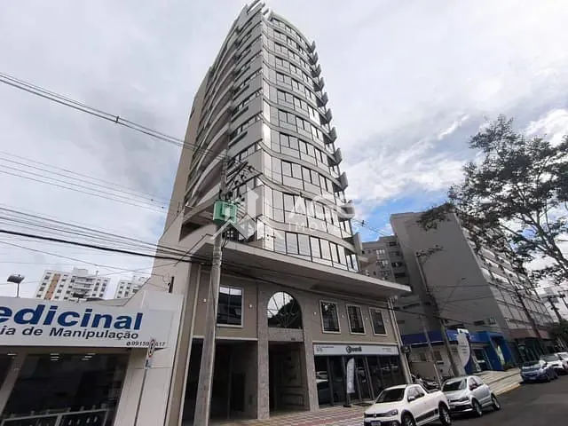 Apartamento 3 quartos e 4 banheiros, à venda, no bairro Centro em Erechim
