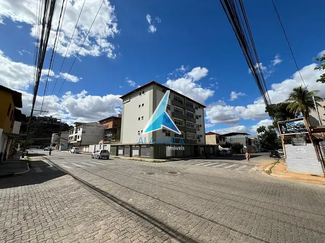 Apartamento com 249m² 3 quartos e 4 banheiros, para alugar, no bairro São Pedro em Governador Valadares