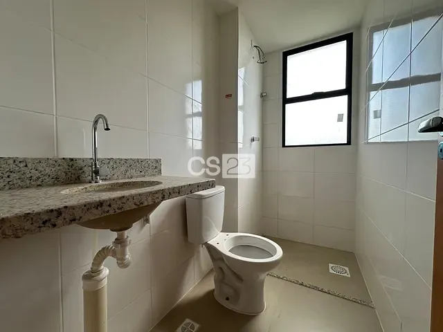 Apartamento com 85m² 2 quartos e 2 banheiros, à venda, no bairro Parque Jamaica em Londrina