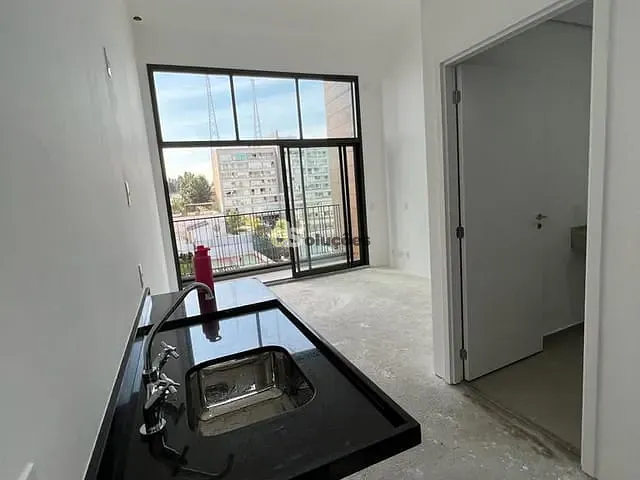 Apartamento com 27m² 1 quarto e 1 banheiro, à venda, no bairro Pinheiros em São Paulo