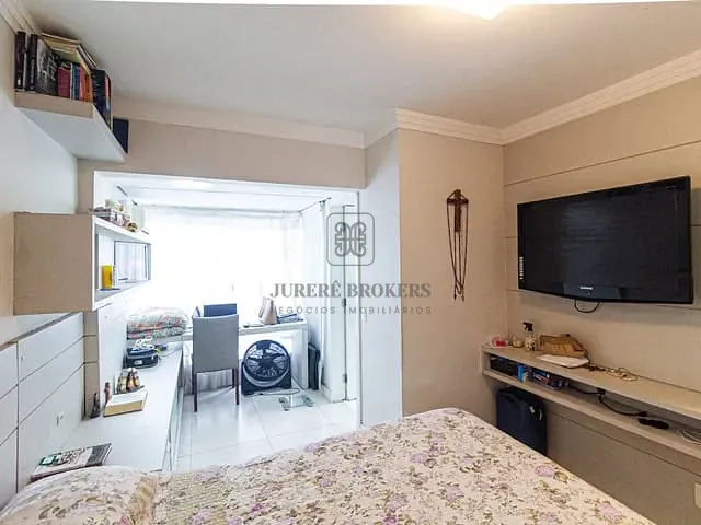 Apartamento 3 quartos e 3 banheiros, à venda, no bairro Jurerê Internacional em Florianópolis