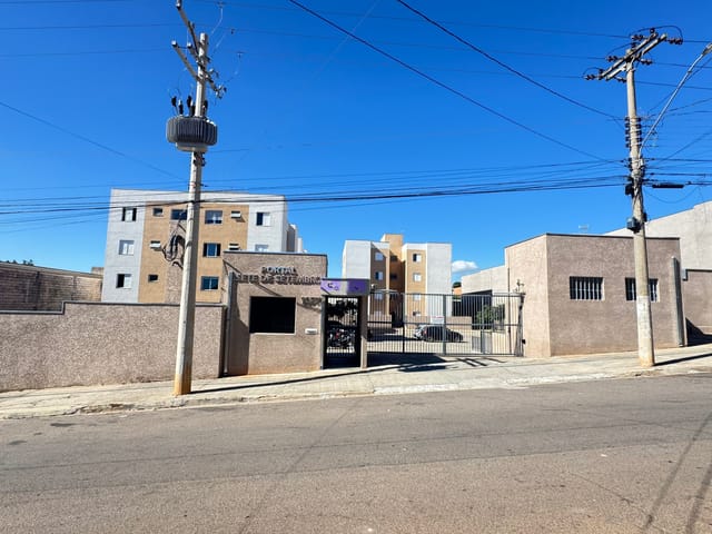 Apartamento 2 quartos e 1 banheiro, à venda, no bairro Vila Doutor Laurindo em Tatuí