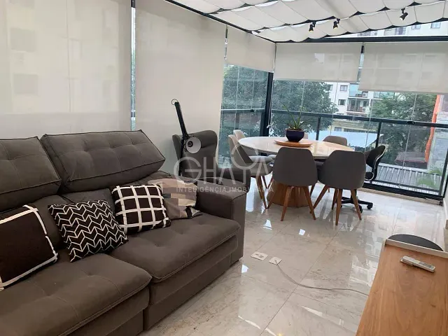 Apartamento 1 quarto e 1 banheiro, para alugar, no bairro Vila Olímpia em São Paulo