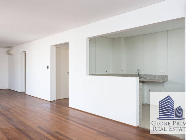 Apartamento 2 quartos e 2 banheiros, à venda, no bairro Vila Olímpia em São Paulo