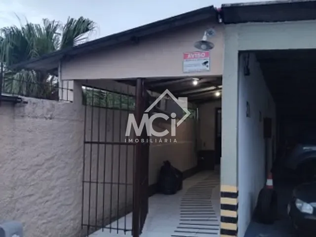 Apartamento com 99m² 3 quartos e 2 banheiros, à venda, no bairro Centro em Pelotas