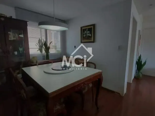 Apartamento com 118m² 3 quartos e 2 banheiros, à venda, no bairro Centro em Pelotas