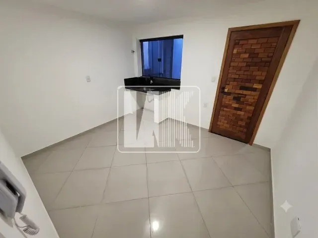 Apartamento com 40m² 1 quarto e 1 banheiro, para alugar, no bairro Vila Palmares em Santo André
