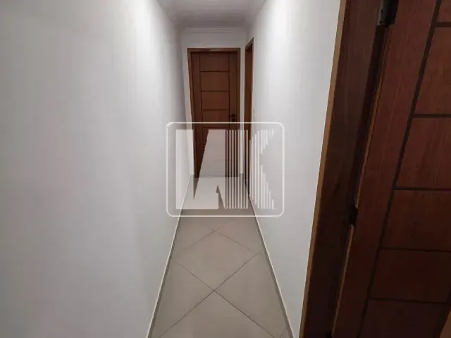 Apartamento com 40m² 1 quarto e 1 banheiro, para alugar, no bairro Vila Palmares em Santo André