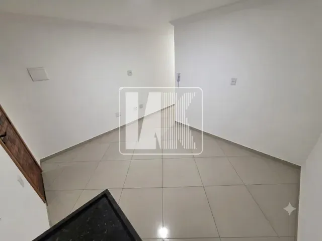 Apartamento com 40m² 1 quarto e 1 banheiro, para alugar, no bairro Vila Palmares em Santo André