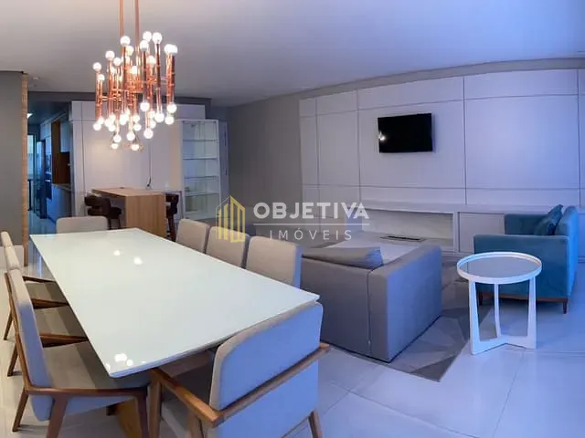 Apartamento 3 quartos e 3 banheiros, à venda, no bairro Vila Ipiranga em Porto Alegre