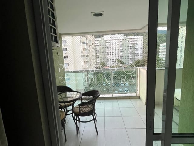 Apartamento 3 quartos e 3 banheiros, à venda, no bairro Camorim em Rio de Janeiro