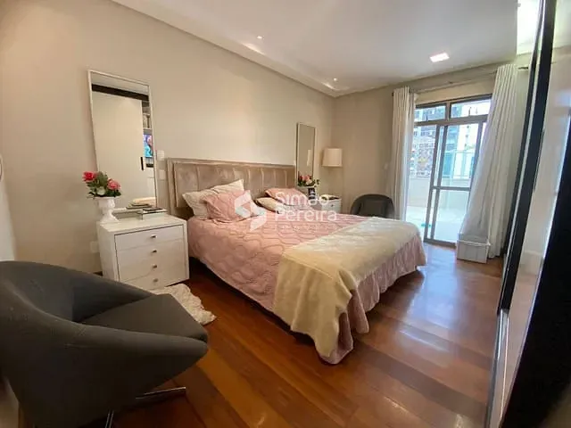 Apartamento 4 quartos e 4 banheiros, à venda, no bairro Santa Helena em Juiz de Fora