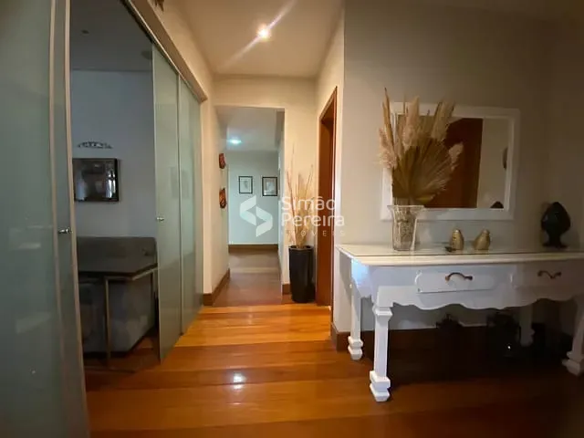 Apartamento 4 quartos e 4 banheiros, à venda, no bairro Santa Helena em Juiz de Fora