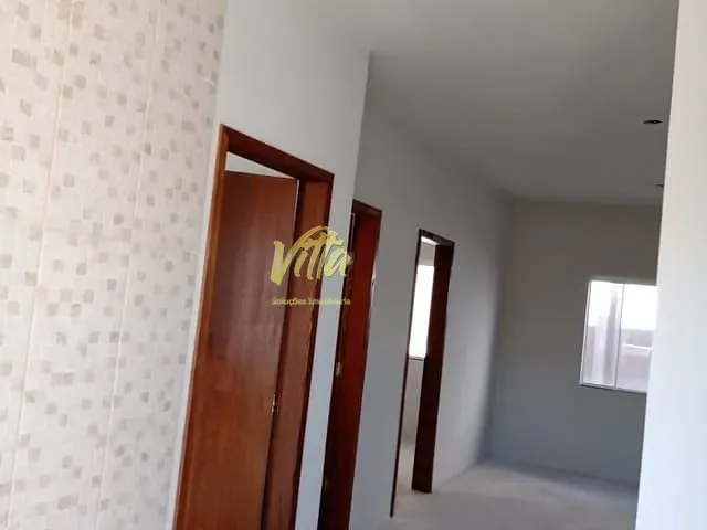 Apartamento 2 quartos e 1 banheiro, à venda, no bairro Campina da Barra em Araucária