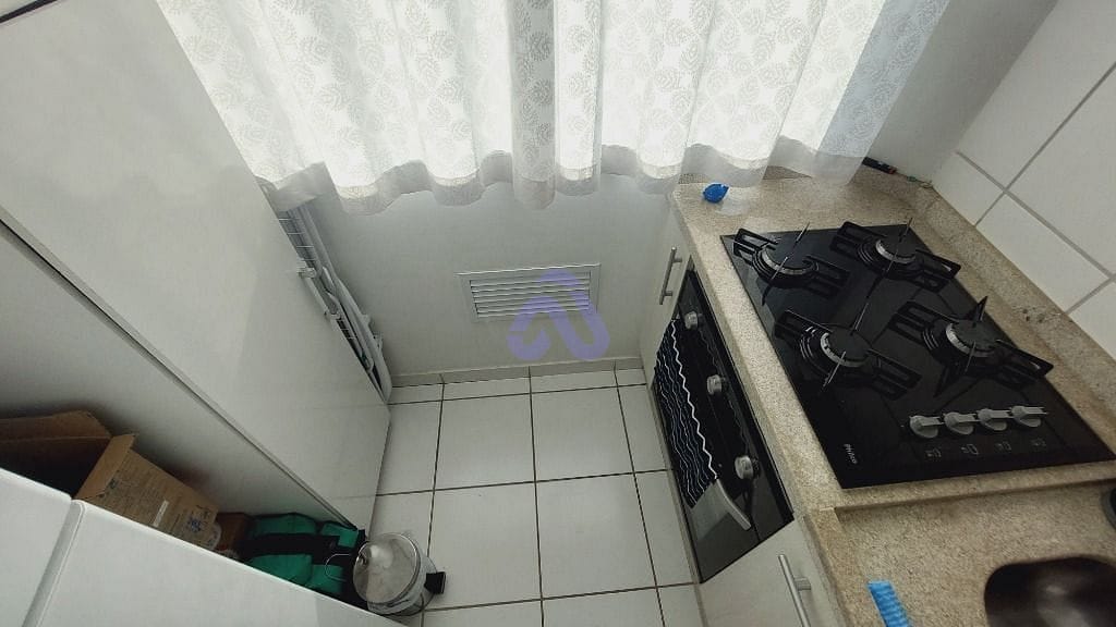Apartamento à venda com 2 quartos, 40m² - Foto 7