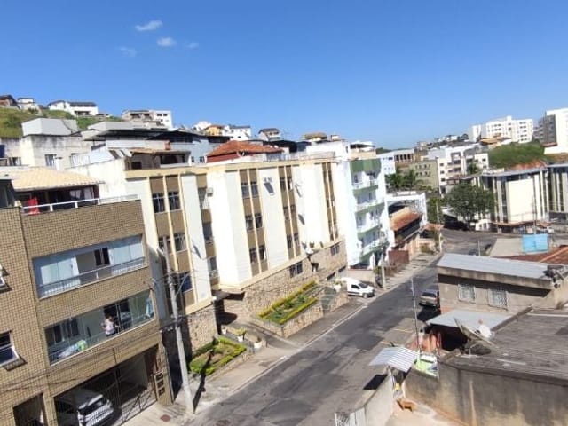 Apartamento 3 quartos e 1 banheiro, à venda, no bairro Bandeirantes em Juiz de Fora