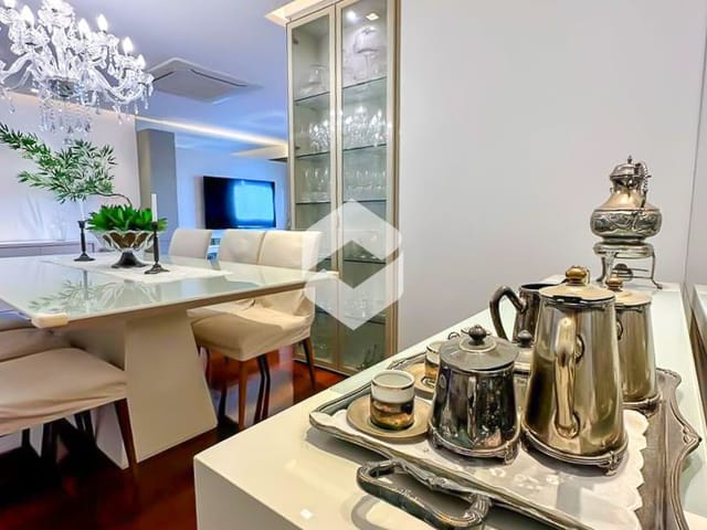 Apartamento com 131m² 3 quartos e 2 banheiros, à venda, no bairro Barra da Tijuca em Rio de Janeiro