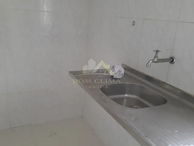 Apartamento 2 quartos e 1 banheiro, para alugar, no bairro Nossa Senhora das Graças em Juiz de Fora