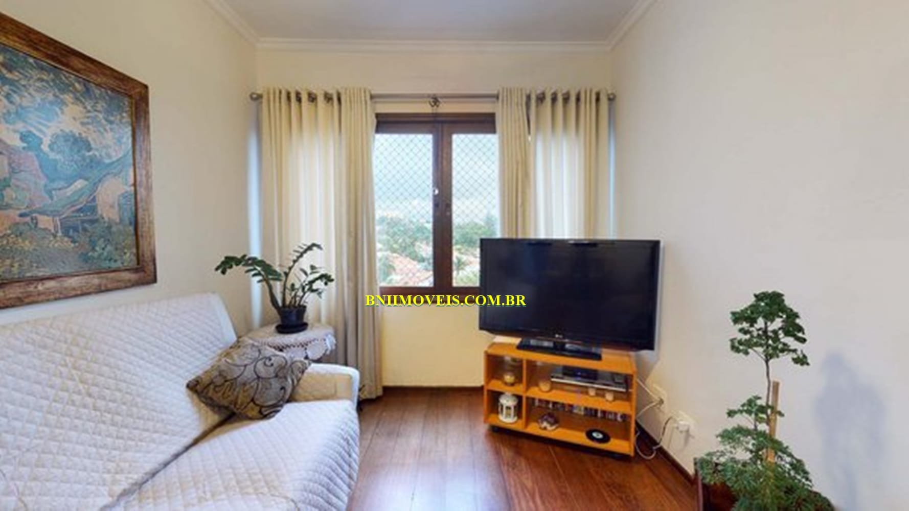 Apartamento à venda com 3 quartos, 76m² - Foto 2