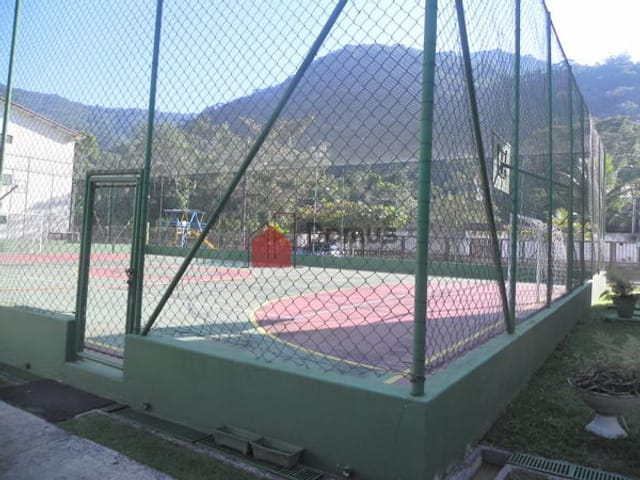 Apartamento à venda, no bairro Maranduba em Ubatuba