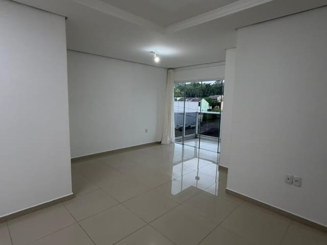 Apartamento com 100m² 3 quartos e 2 banheiros, para alugar, no bairro Vila Lenzi em Nova Prata