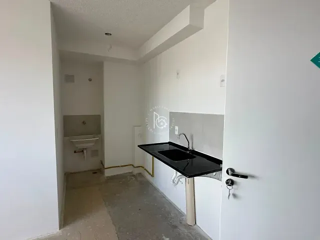 Apartamento 2 quartos e 1 banheiro, à venda, no bairro Parque Panamericano em São Paulo