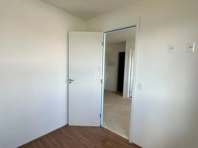Apartamento 2 quartos e 1 banheiro, à venda, no bairro Parque Panamericano em São Paulo
