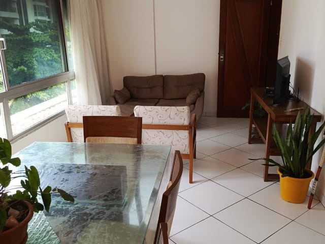Apartamento com 120m² 2 quartos e 2 banheiros, à venda, no bairro Pituba em Salvador
