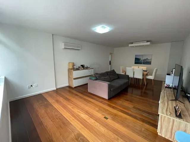 Apartamento com 138m² 3 quartos e 3 banheiros, à venda, no bairro Leblon em Rio de Janeiro