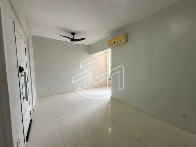Apartamento 2 quartos e 2 banheiros, para alugar, no bairro Reduto em Belém