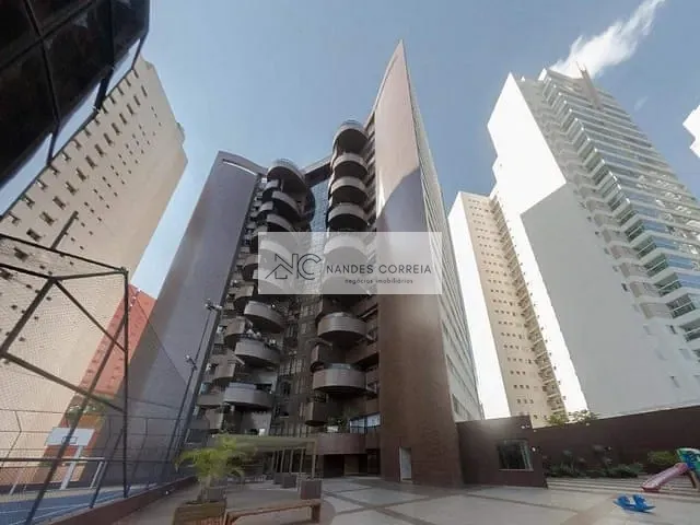Apartamento com 445m² 4 quartos e 5 banheiros, à venda, no bairro Caiçaras em Londrina