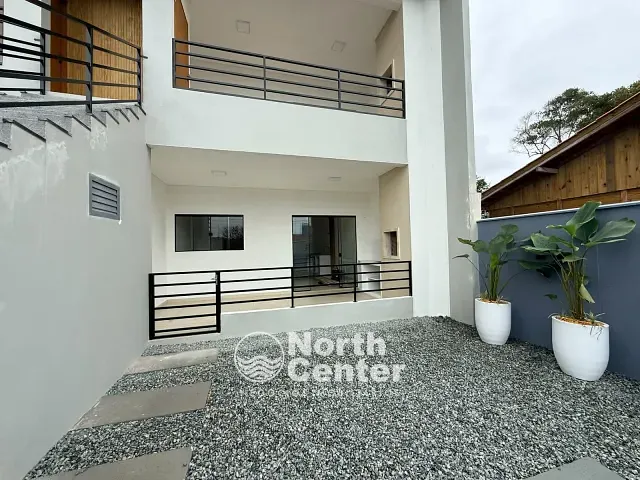 Apartamento 1 quarto e 1 banheiro, para alugar, no bairro Centro em Balneário Barra do Sul