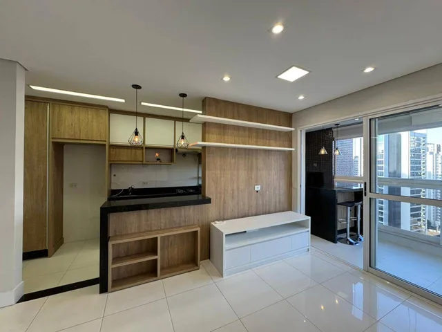 Apartamento com 10m² 2 quartos e 2 banheiros, para alugar, no bairro Gleba Palhano em Londrina