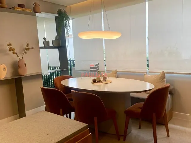 Apartamento 3 quartos e 2 banheiros, à venda, no bairro Mirandópolis em São Paulo