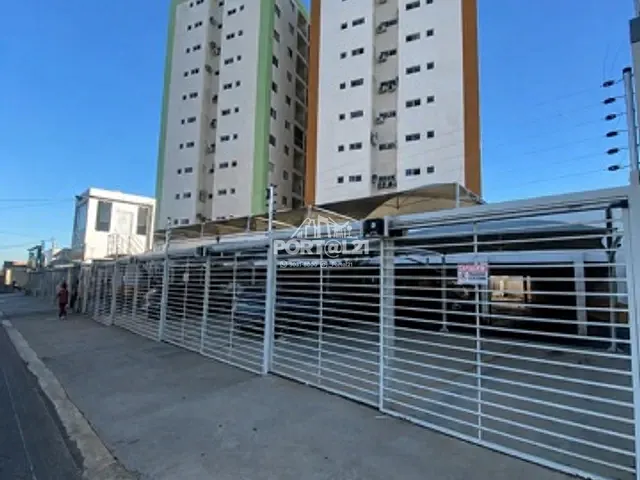 Apartamento 2 quartos e 2 banheiros, à venda, no bairro Cohab Massangano em Petrolina