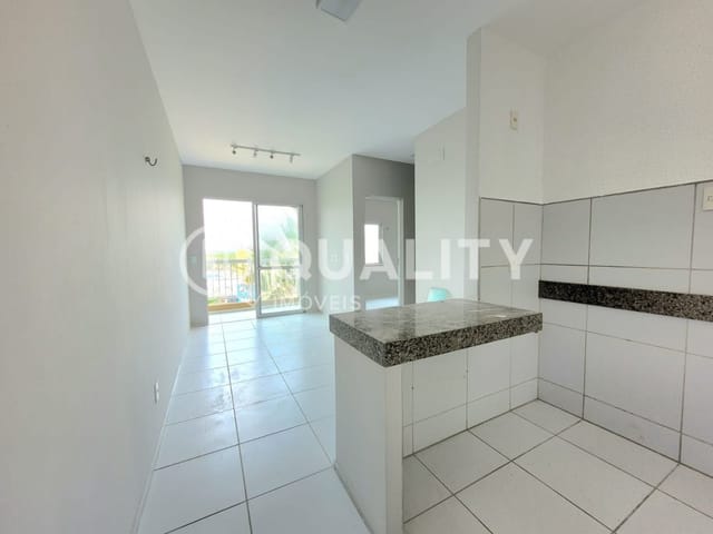 Apartamento 2 quartos e 2 banheiros, à venda, no bairro Prefeito José Walter em Fortaleza