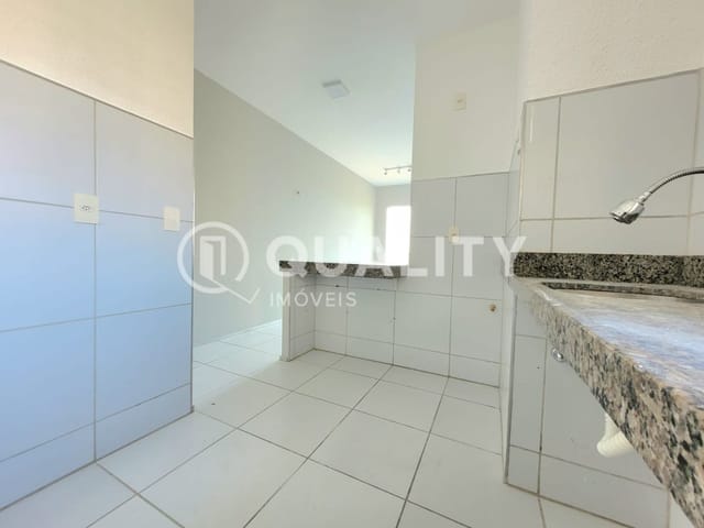 Apartamento 2 quartos e 2 banheiros, à venda, no bairro Prefeito José Walter em Fortaleza