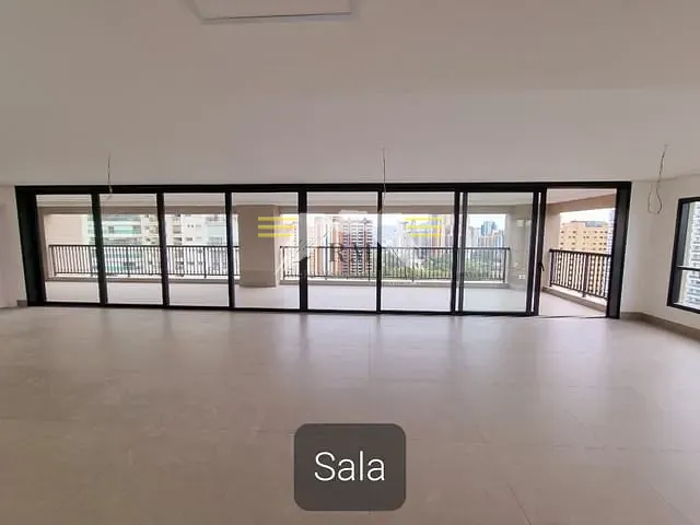 Apartamento 4 quartos e 1 banheiro, à venda, no bairro Alphaville Industrial em Barueri